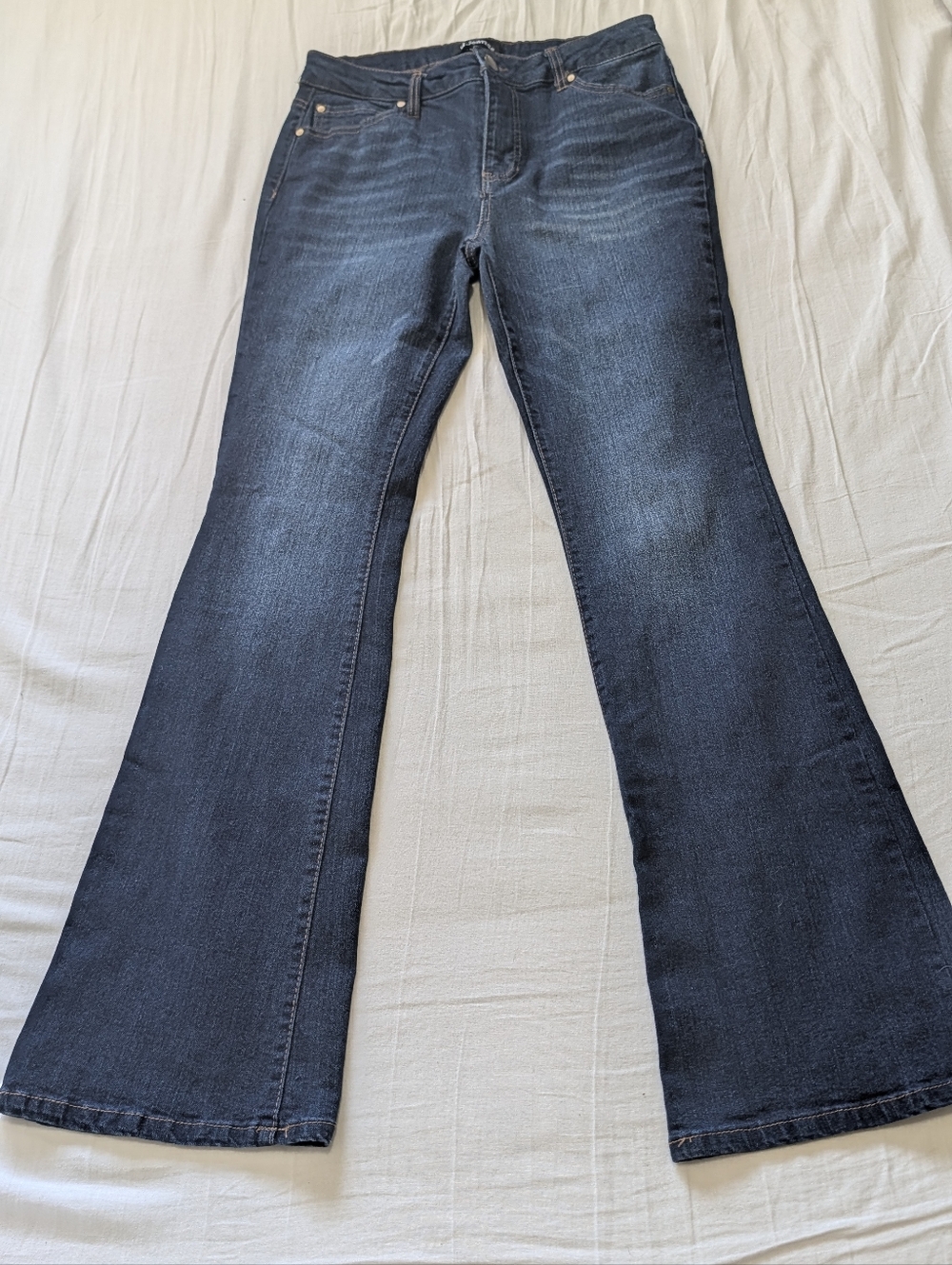 d. jeans Dark Blue Flare Leg Jeans Size 6